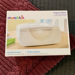 Brand New Munchkin Wipes Warmer
